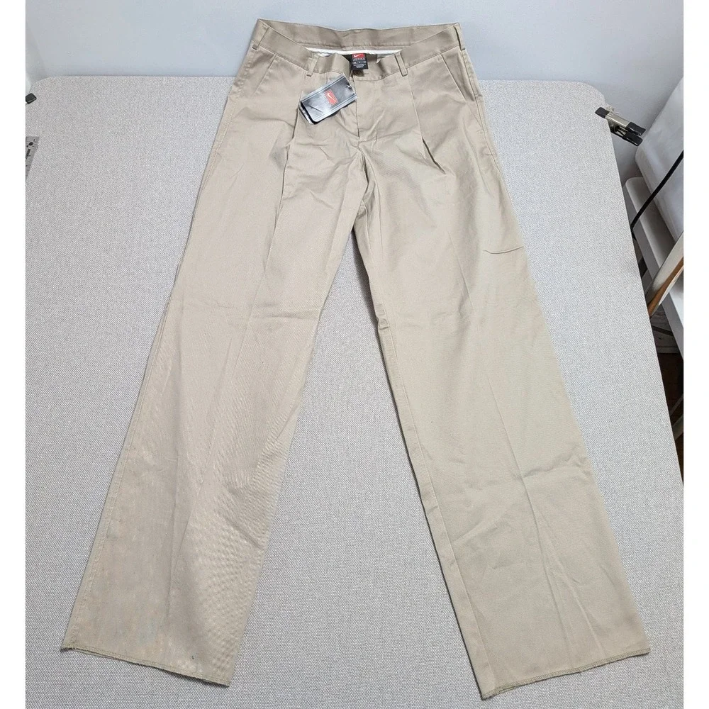 Nike Team Men's Will Chino Pants Tan 36 Cotton Spandex Pleated Unhemmed Golf NWT